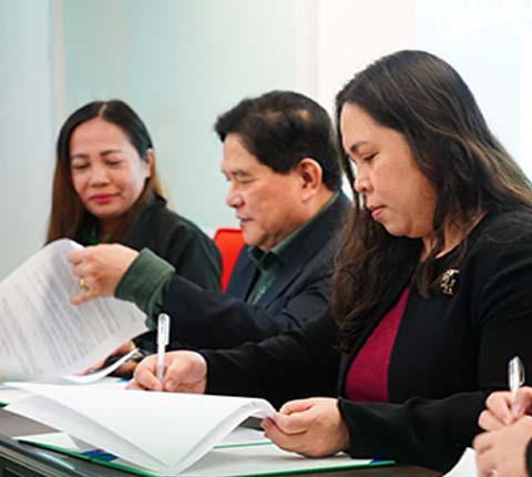 University Of The Visayas, University Of Hawai'i Sign Three-Year Academic Partnership